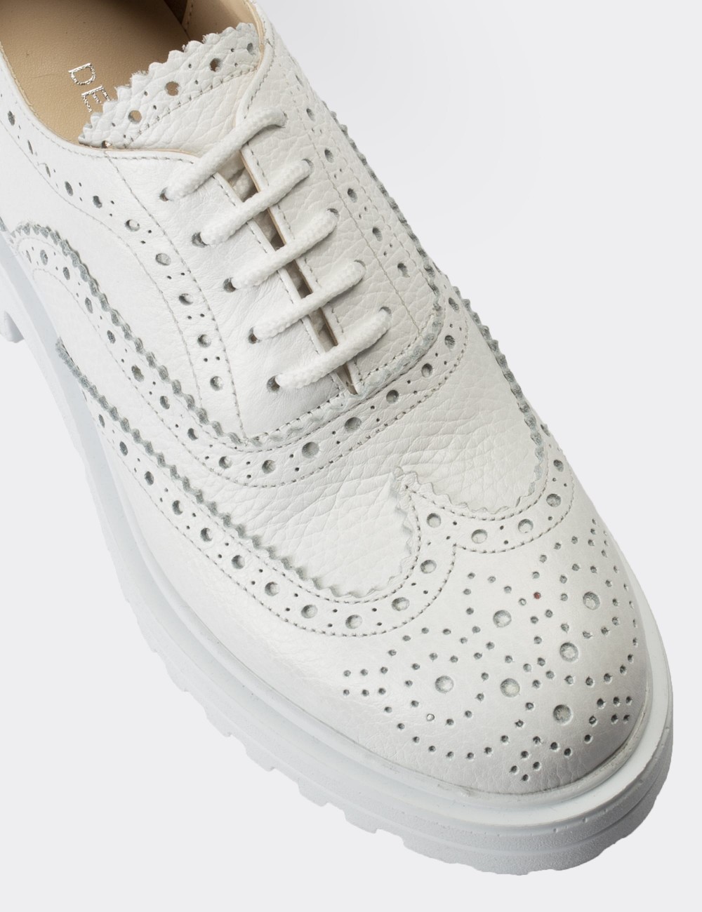 White  Leather Lace-up Shoes - 01418ZBYZE01