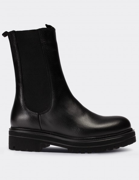 Black  Leather Chelsea Boots