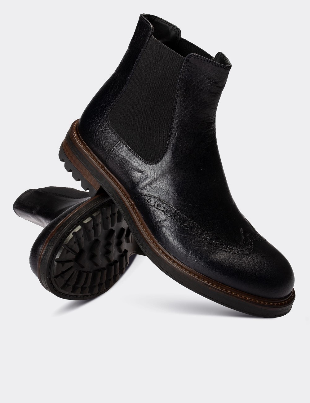 Black  Leather Chelsea Boots - 01622MSYHC07