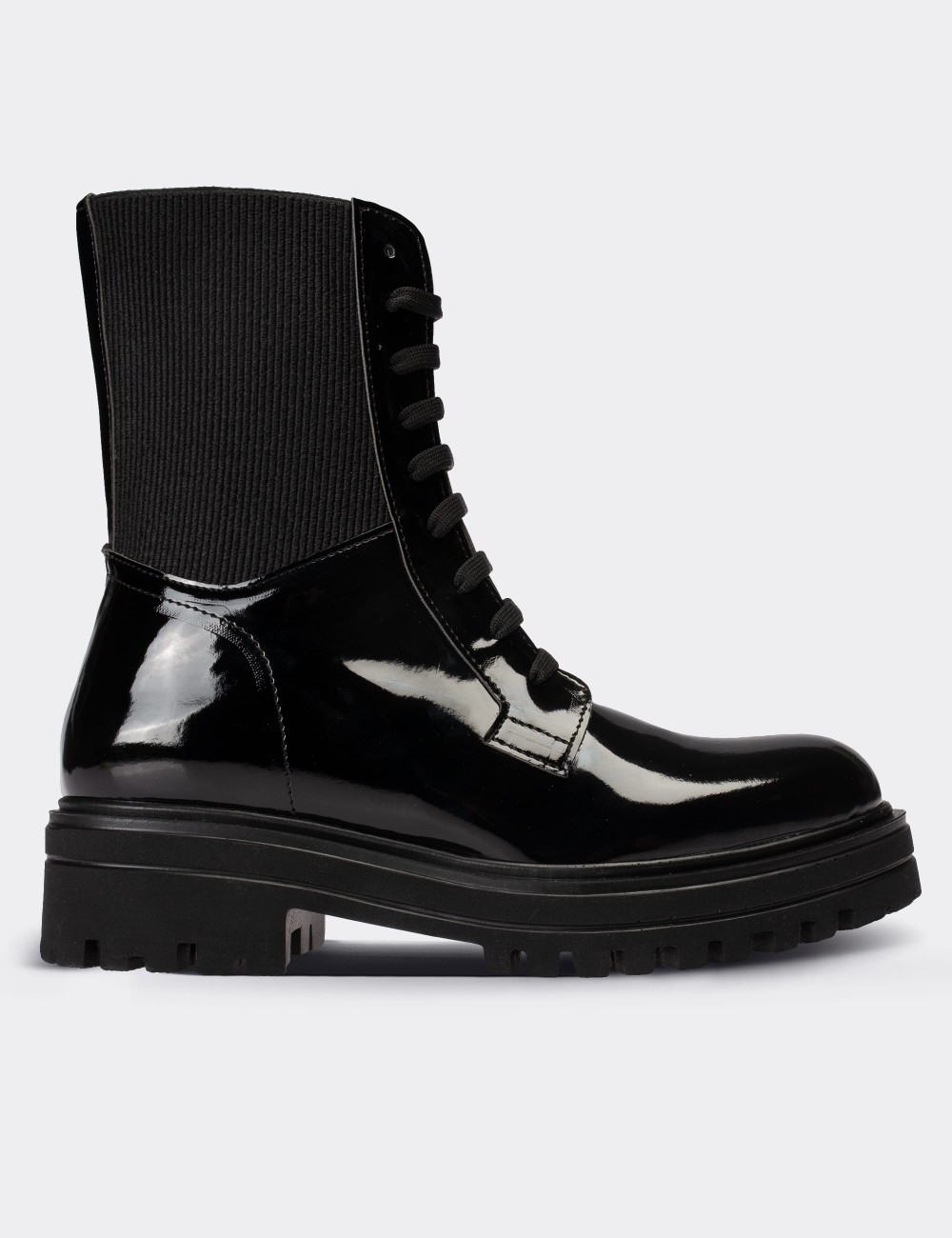 Black Patent Boots - E2021ZSYHC02