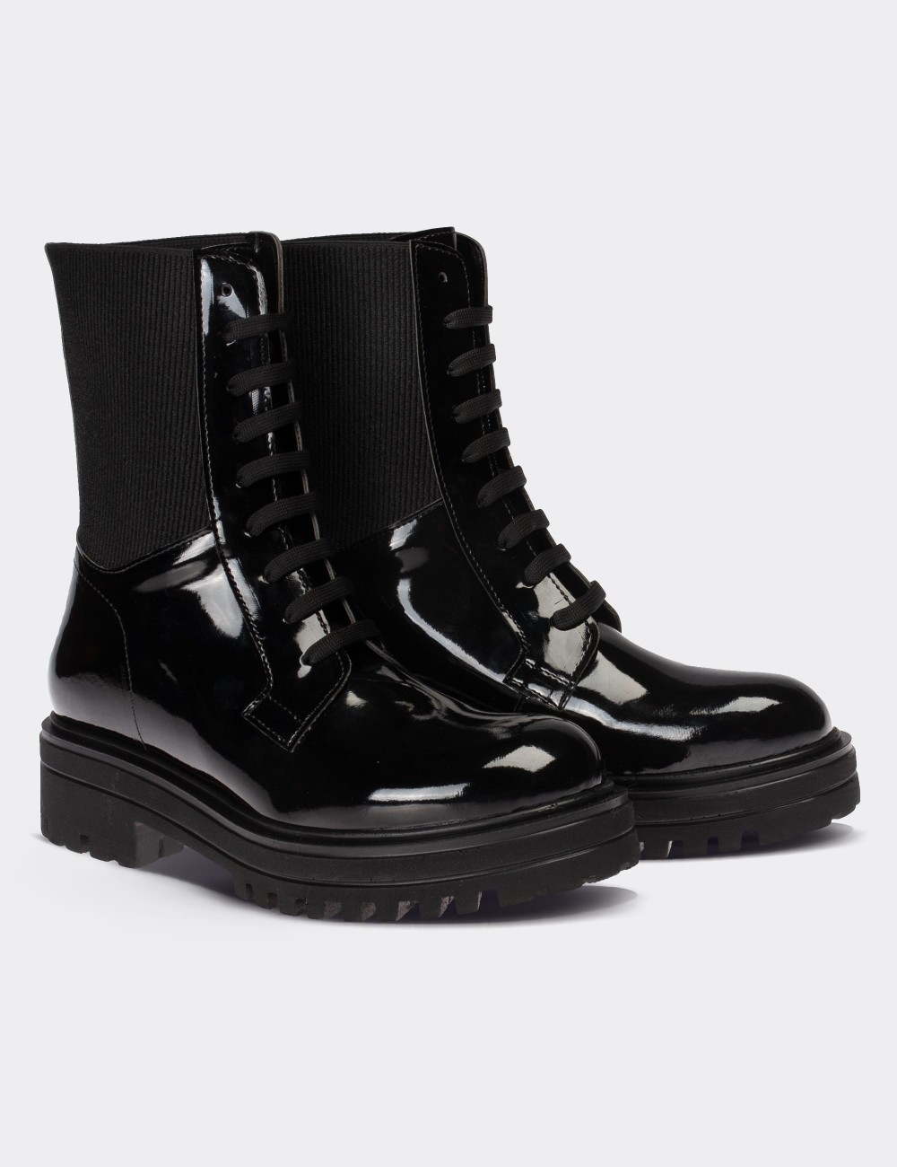 Black Patent Boots - E2021ZSYHC02