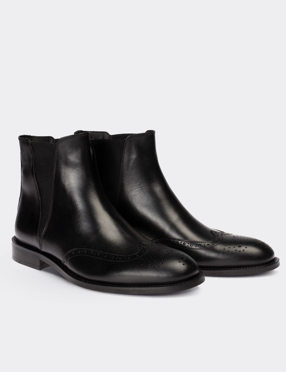 Black  Leather Chelsea Boots - 01815MSYHM01