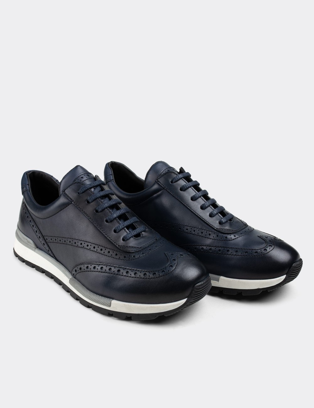 Navy  Leather Sneakers - 00750MLCVT02