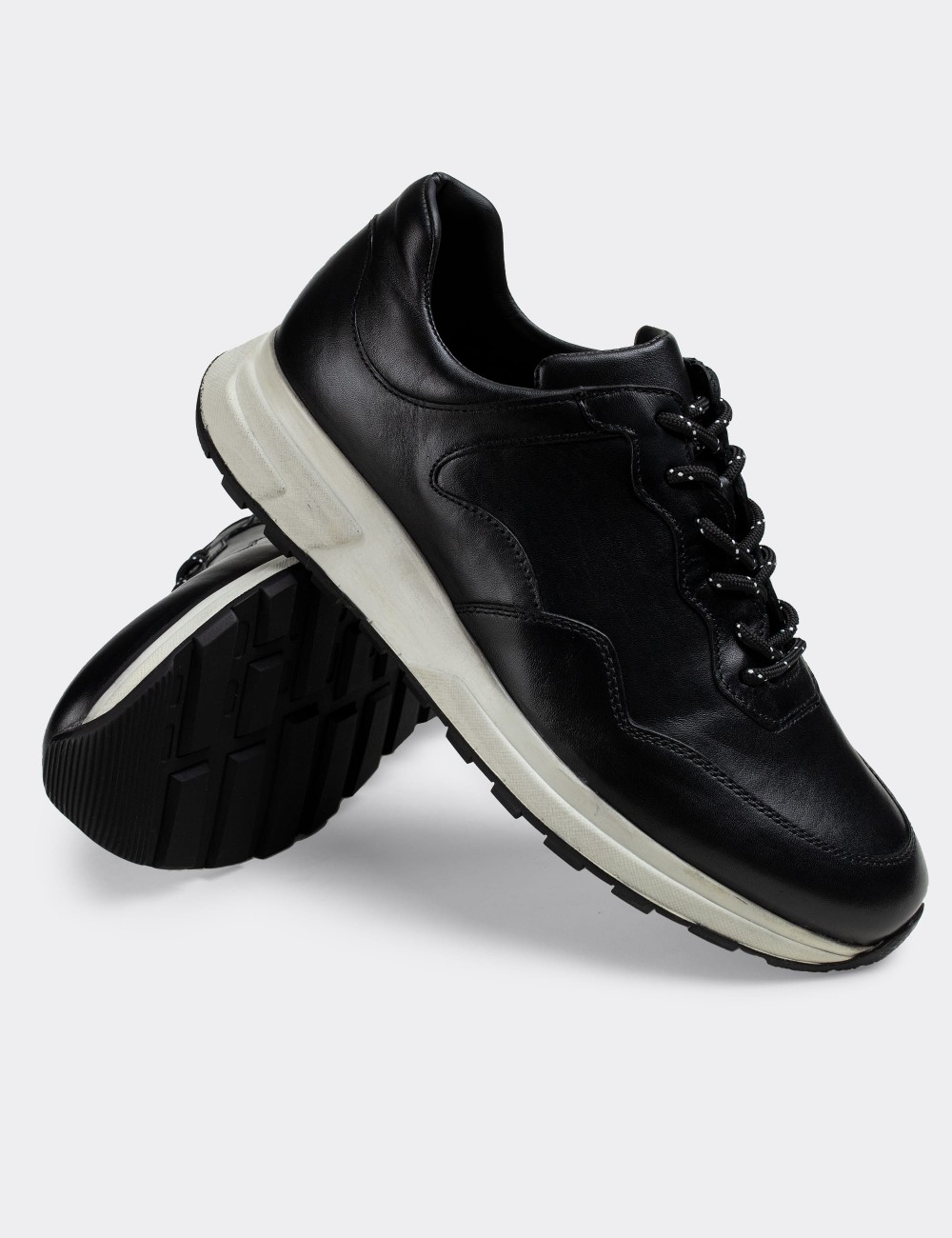 Black  Leather Sneakers - 01725MSYHP02