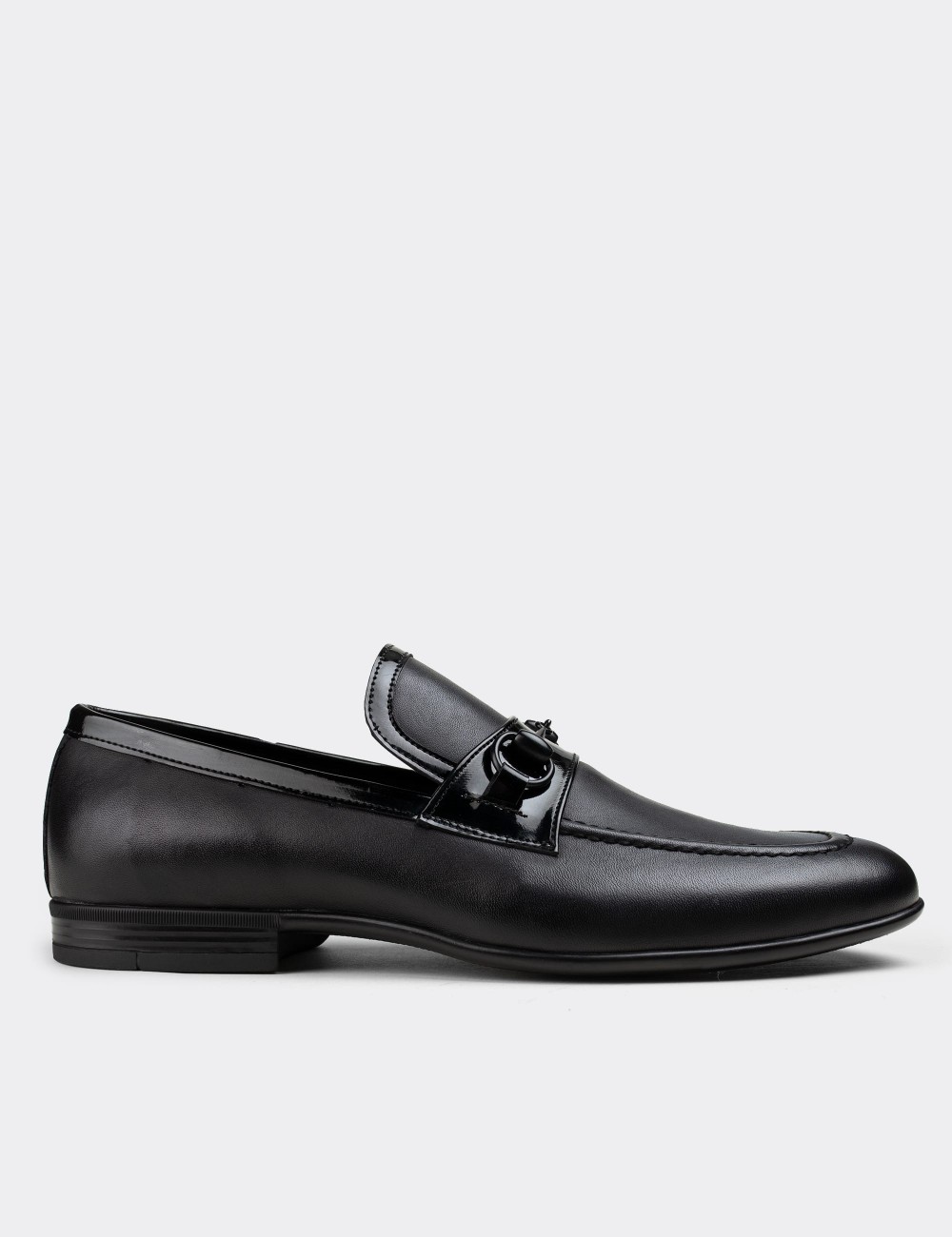Black  Leather Loafers - 01712MSYHC02