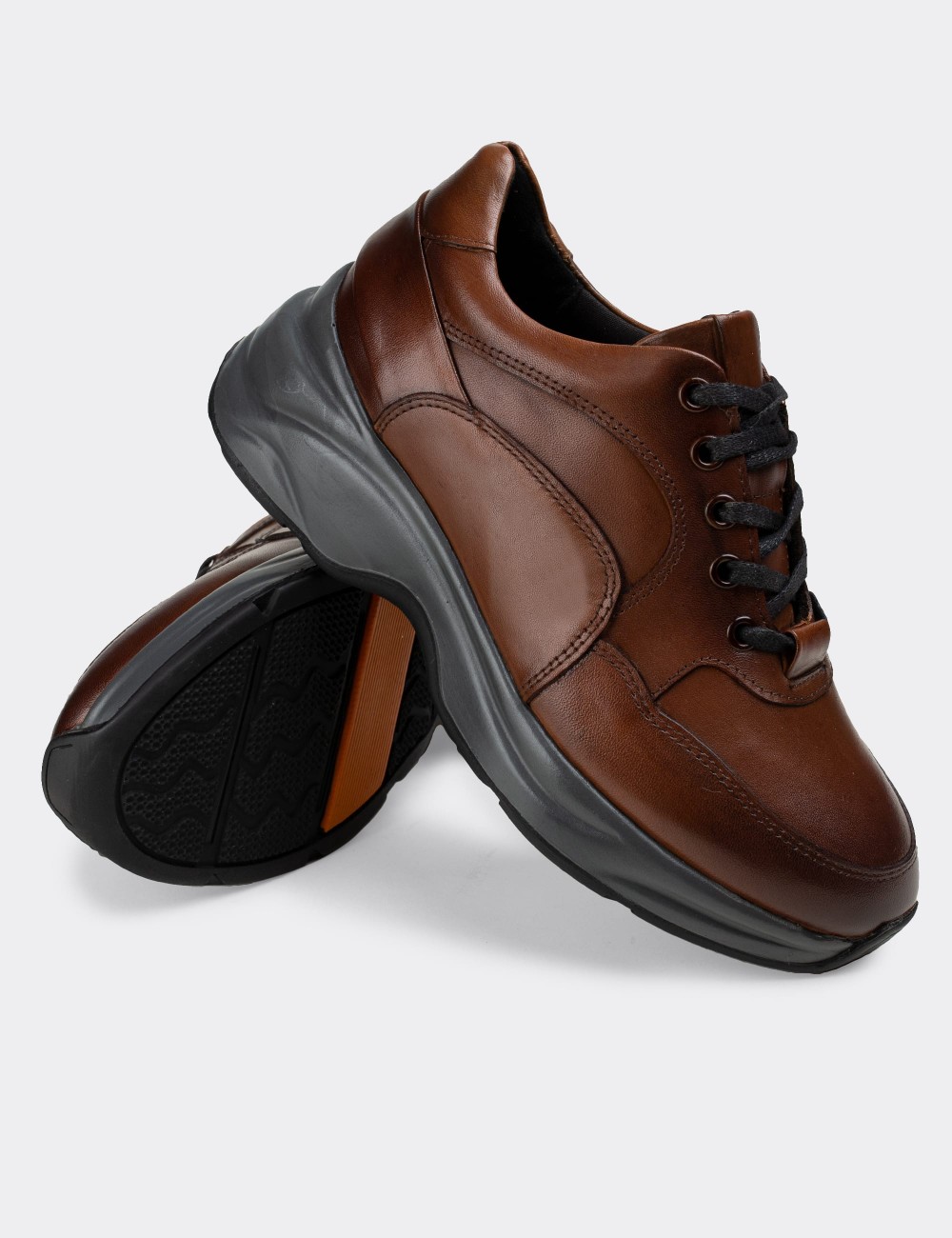Tan  Leather Sneakers - 01817ZTBAT01