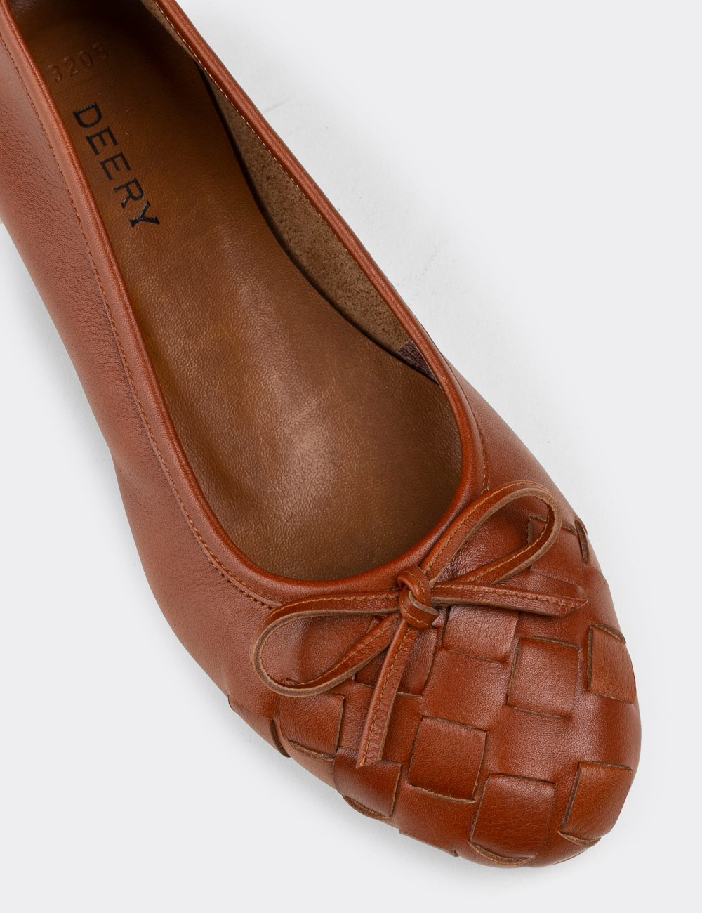 Tan  Leather Loafers - E3205ZTBAC01