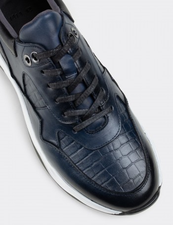 Blue  Leather  Sneakers - 01818MMVIE02