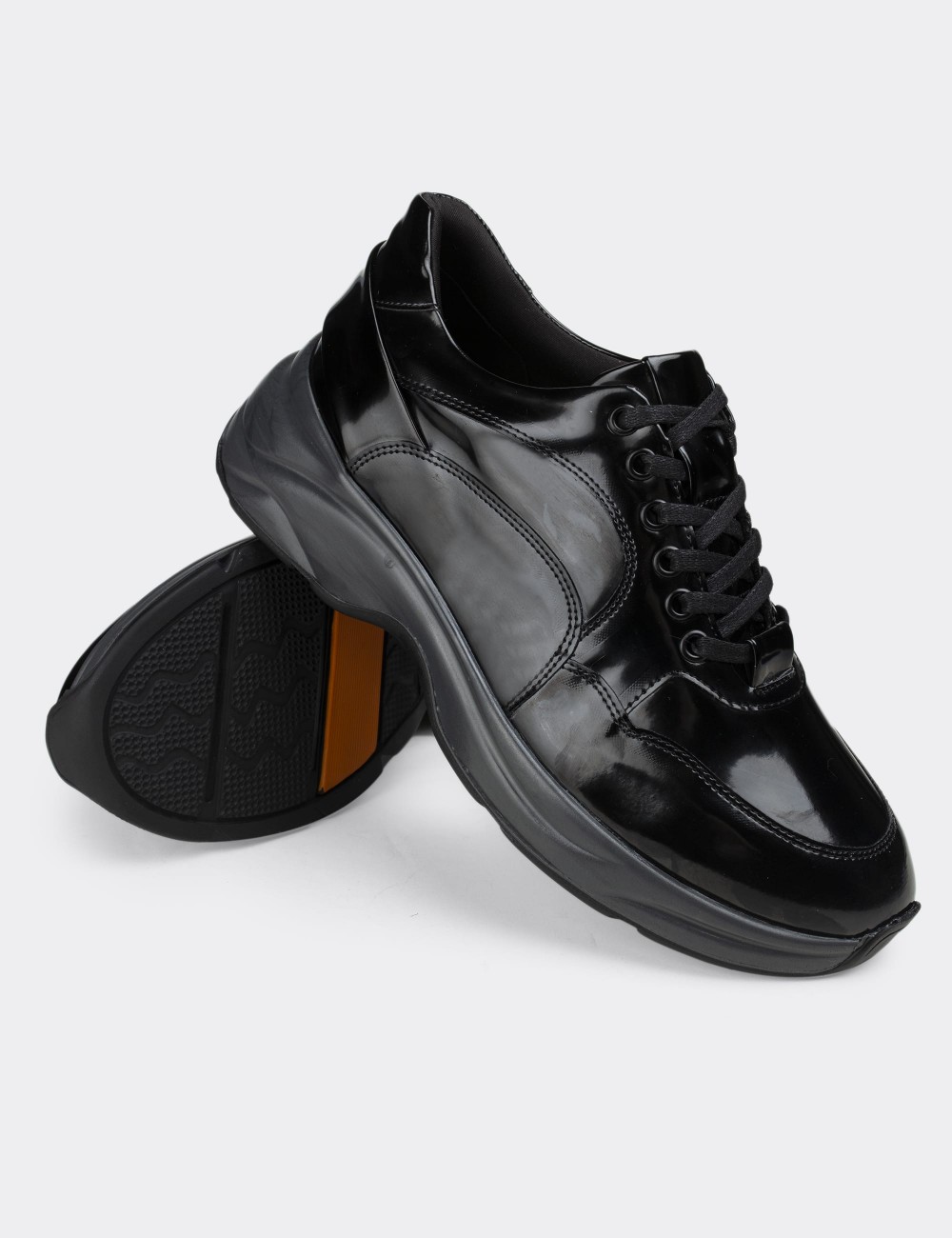 Black Sneakers - 01817ZSYHT02