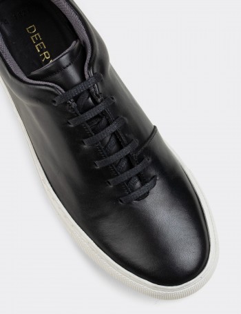 Black  Leather Sneakers - 01823MSYHC01
