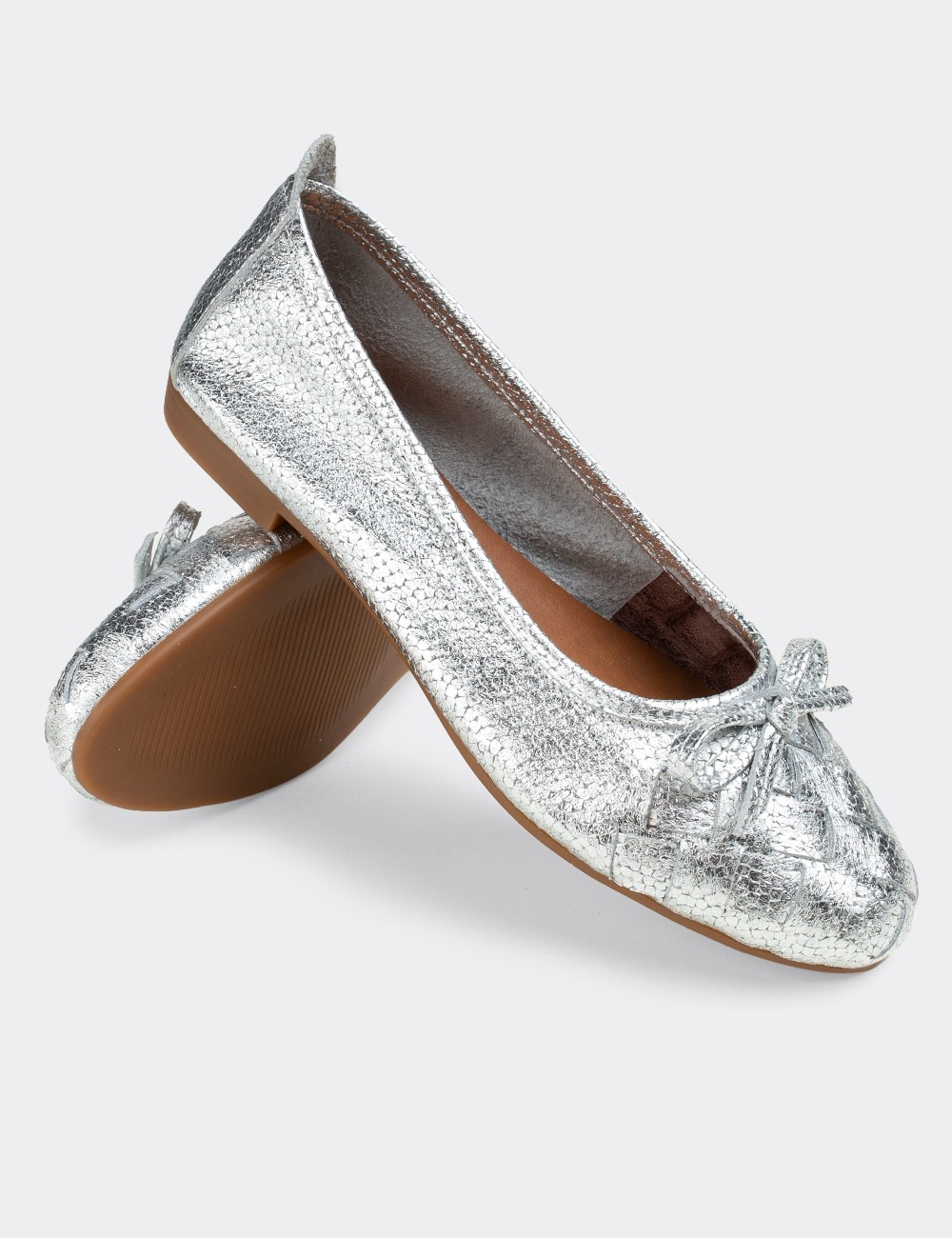 Silver  Leather Loafers - E3205ZGMSC01