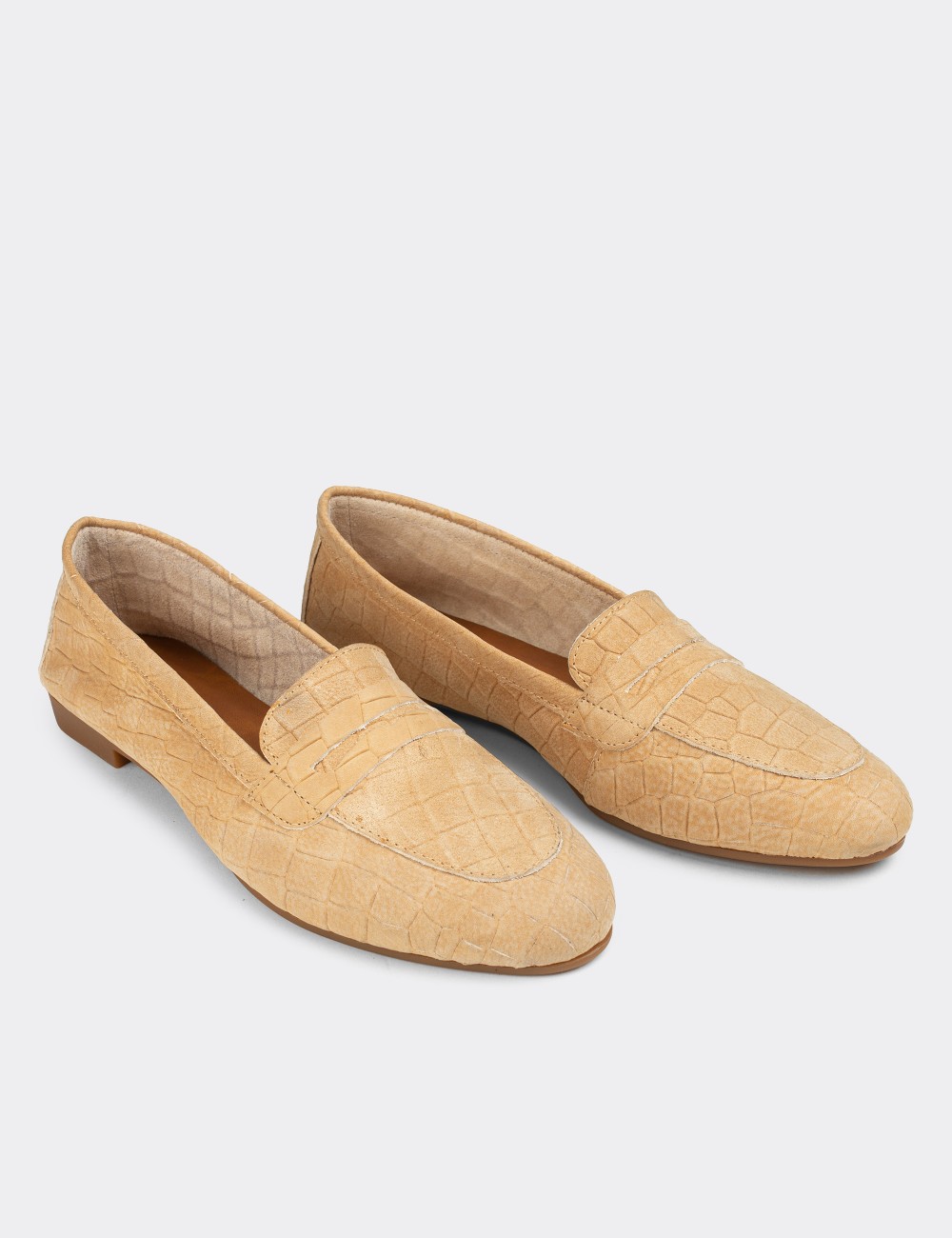 Yellow Nubuck Leather Loafers - E3202ZCMLC01
