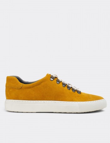 Yellow Suede Leather Sneakers - 01835MHRDC01