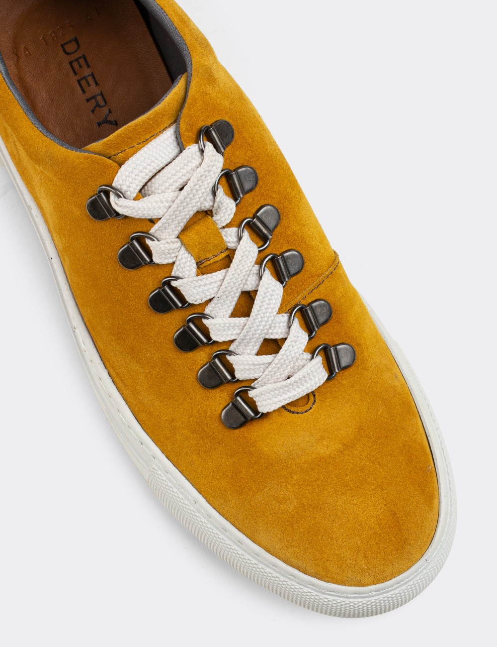 White Leather Sneakers - Deery