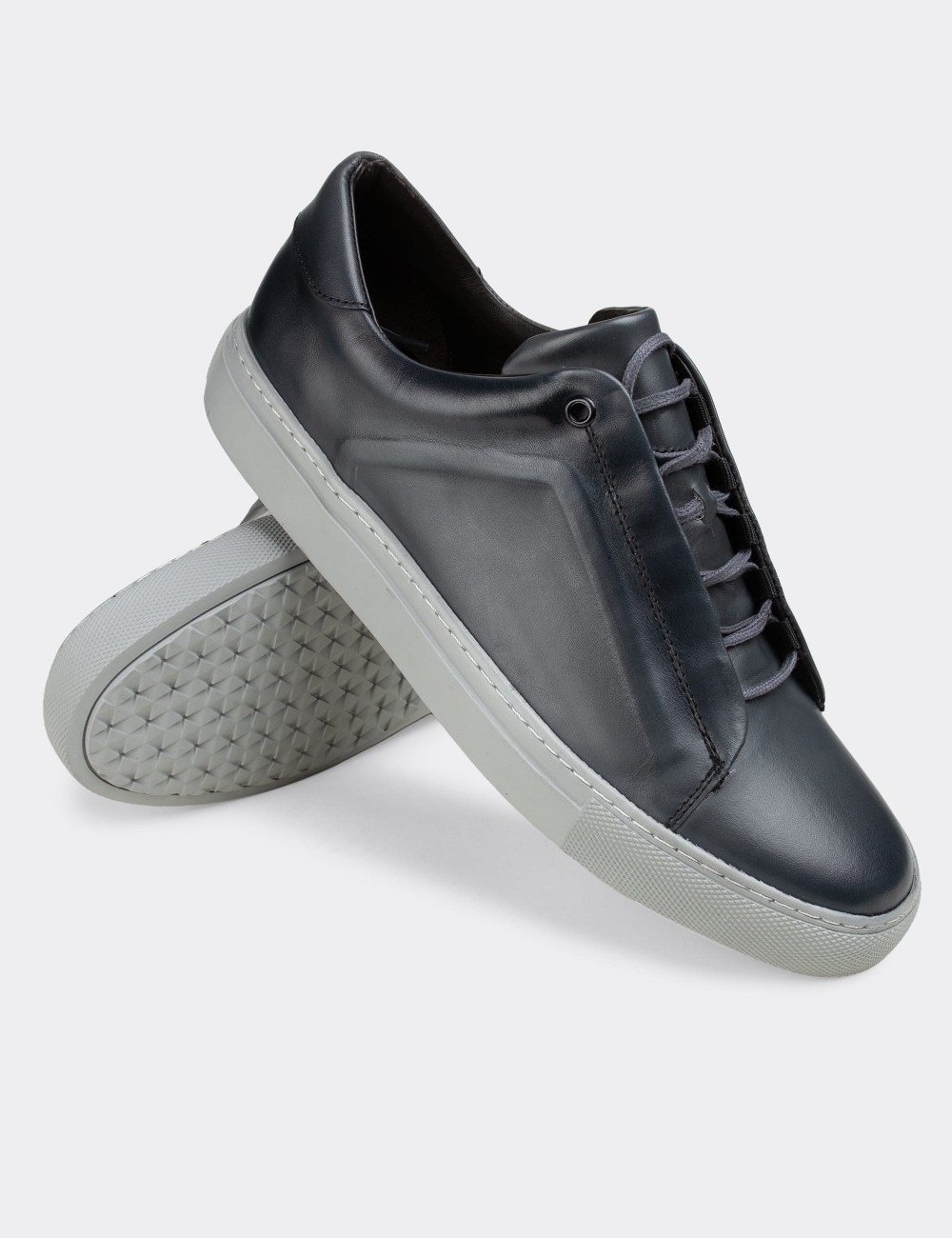 Gray  Leather Sneakers - 01831MGRIC01