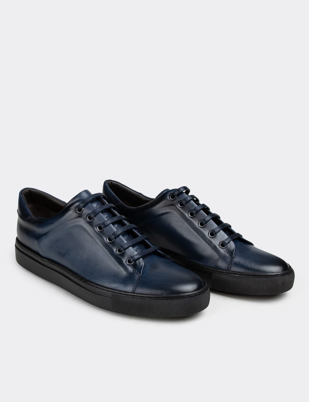 Blue  Leather Sneakers - 01833MMVIC02
