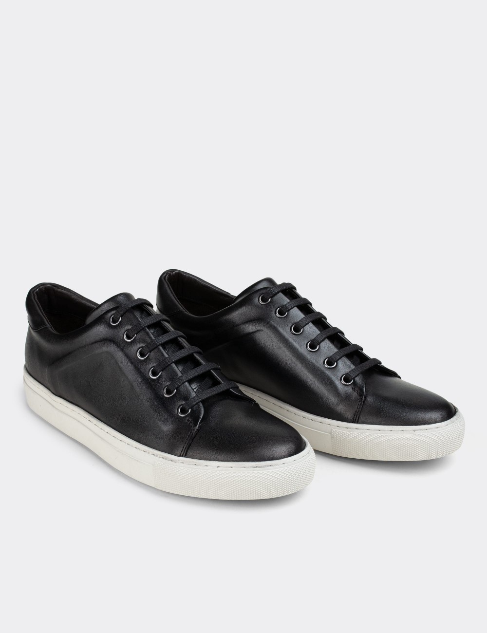 Black  Leather Sneakers - 01833MSYHC01