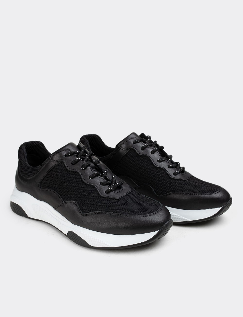 Black  Leather Sneakers - 01725MSYHE03