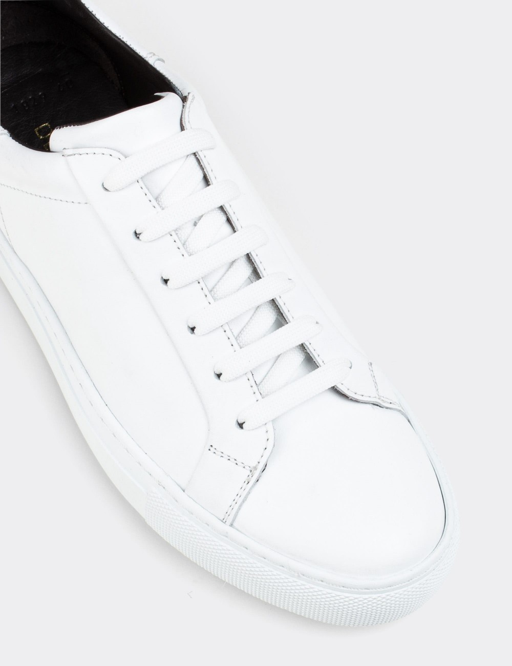 White  Leather Sneakers - 01829MBYZC01