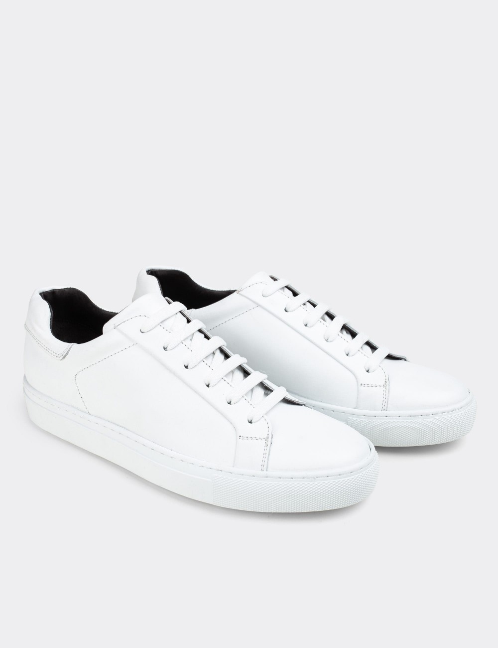 White  Leather Sneakers - 01829MBYZC01