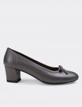 Gray  Leather Lace-up Shoes