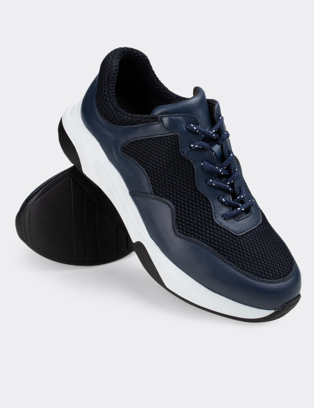 Navy  Leather Sneakers - 01725MLCVE02