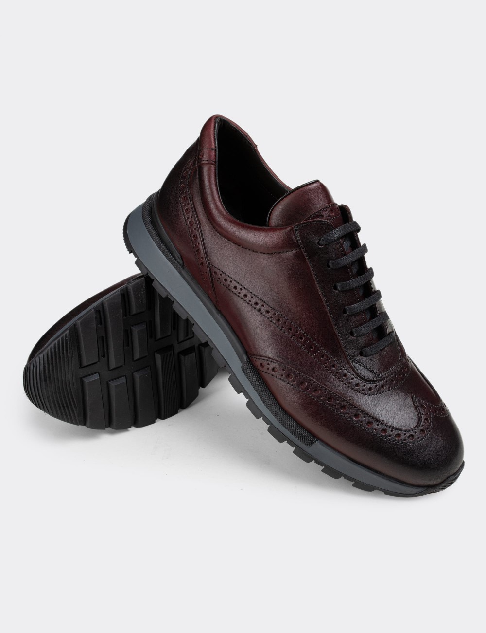 Burgundy  Leather Sneakers - 00750MBRDT02