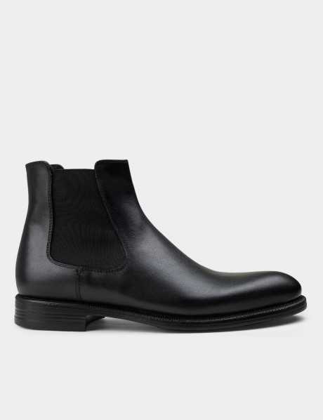 Black Leather Chelsea Boots