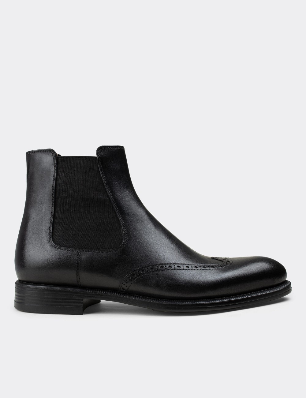 Black  Leather Chelsea Boots - 01848MSYHC01