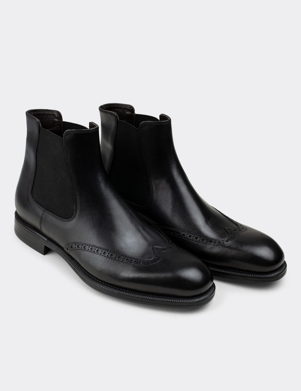 Black  Leather Chelsea Boots - 01848MSYHC01