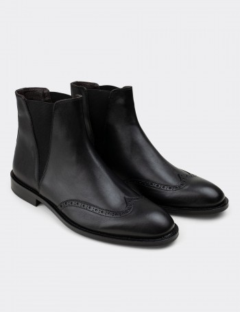 Black  Leather Chelsea Boots