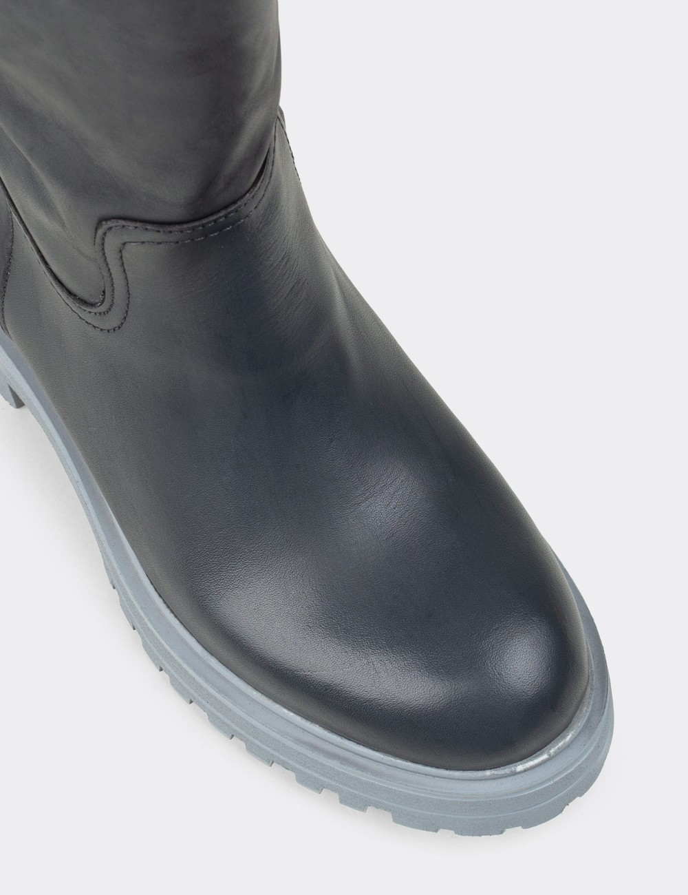 Gray  Leather Boots - 02150ZGRIE01