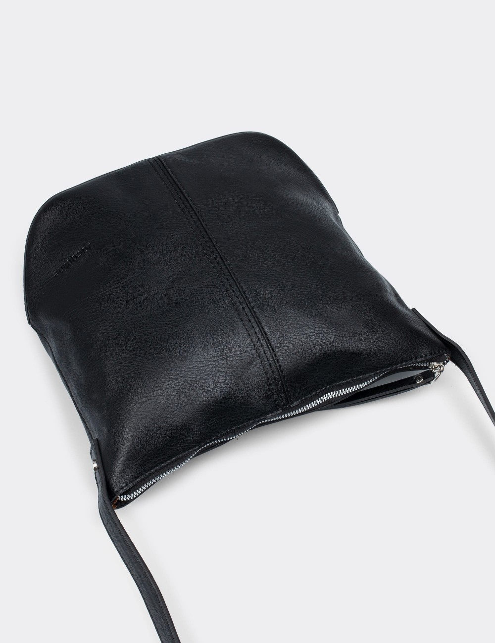 Black Shoulder Bag - JM404ZSYHY01
