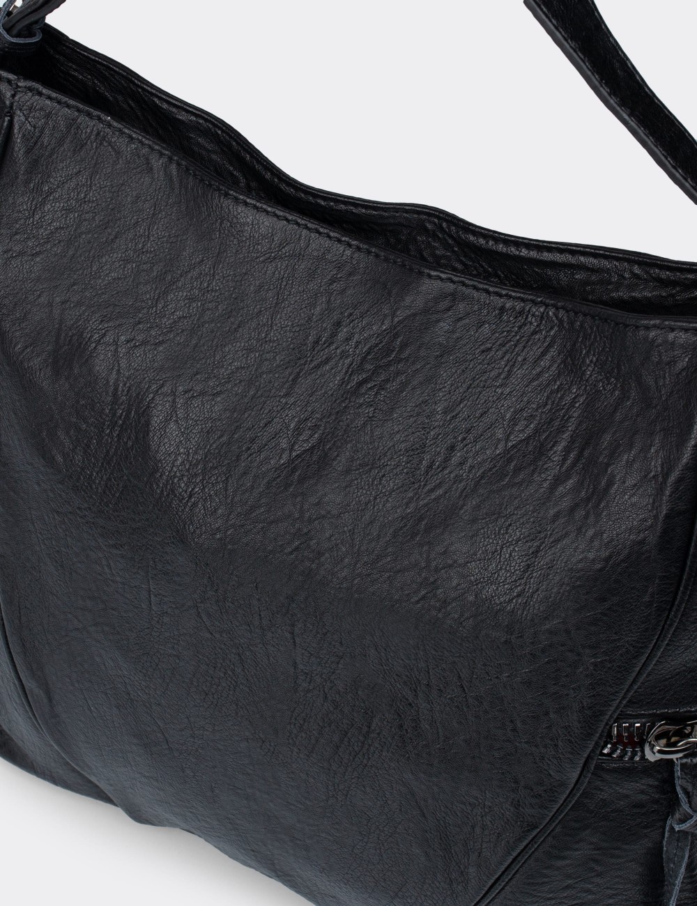 Black Shoulder Bag - M0949ZSYHY01