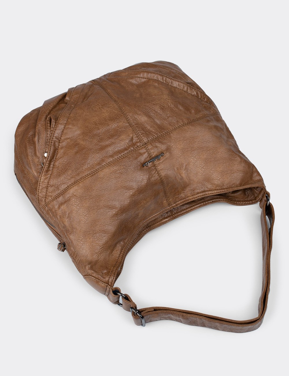 Tan Vintage Shoulder Bag - M0960ZTBAY01