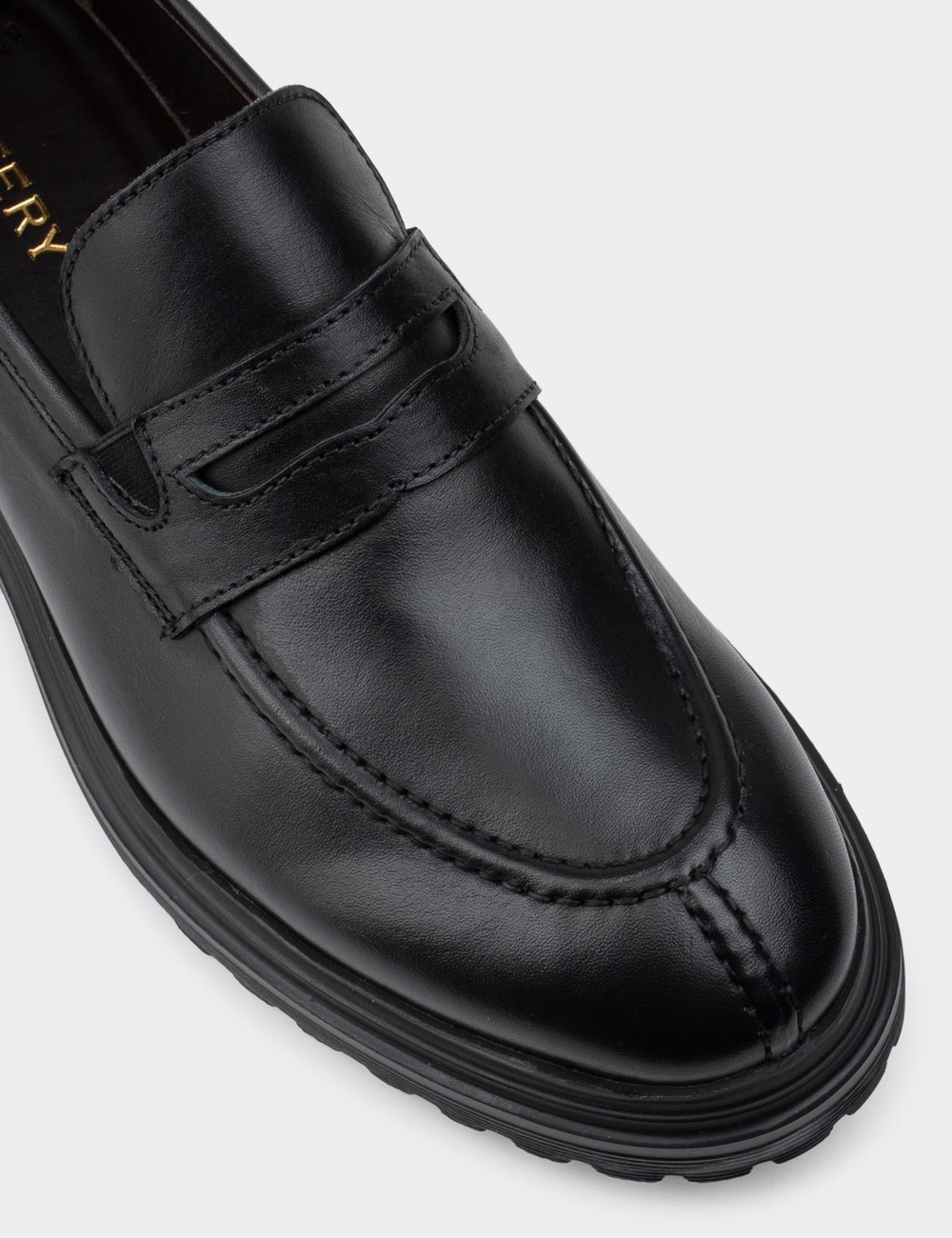 Black  Leather Loafers - 01878MSYHE02
