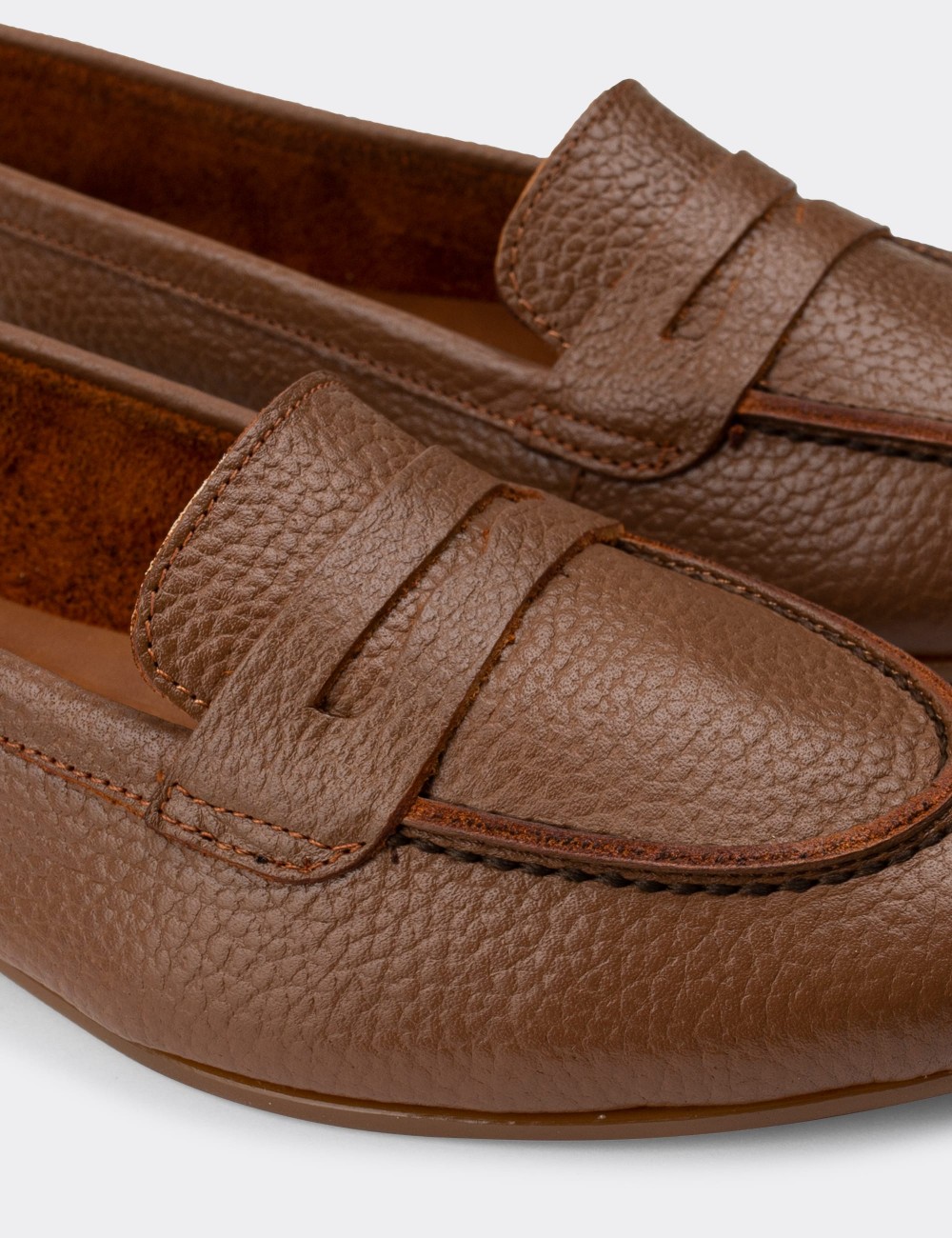 Tan  Leather Loafers - E3201ZTBAC04