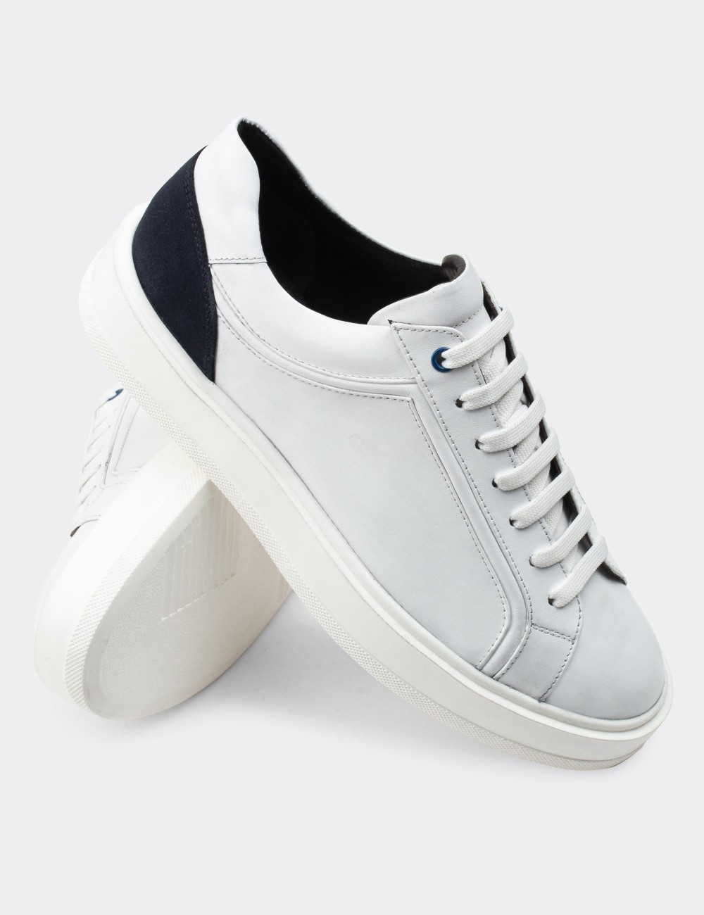 White  Leather Sneakers - 01877MBYZP01