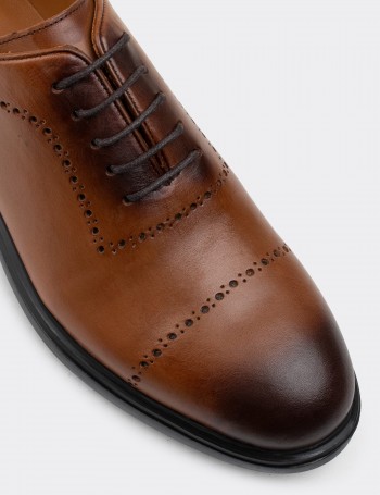 Tan Calfskin Leather Lace-up Shoes