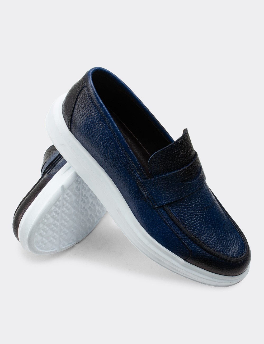 Blue  Leather Loafers - 01564MMVIP12