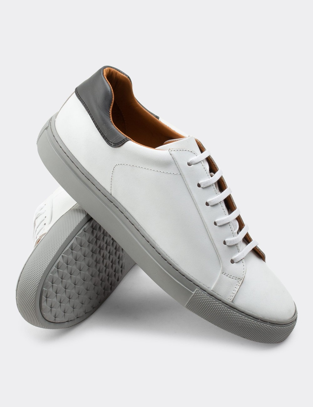 White  Leather Sneakers - 01829MBYZC07