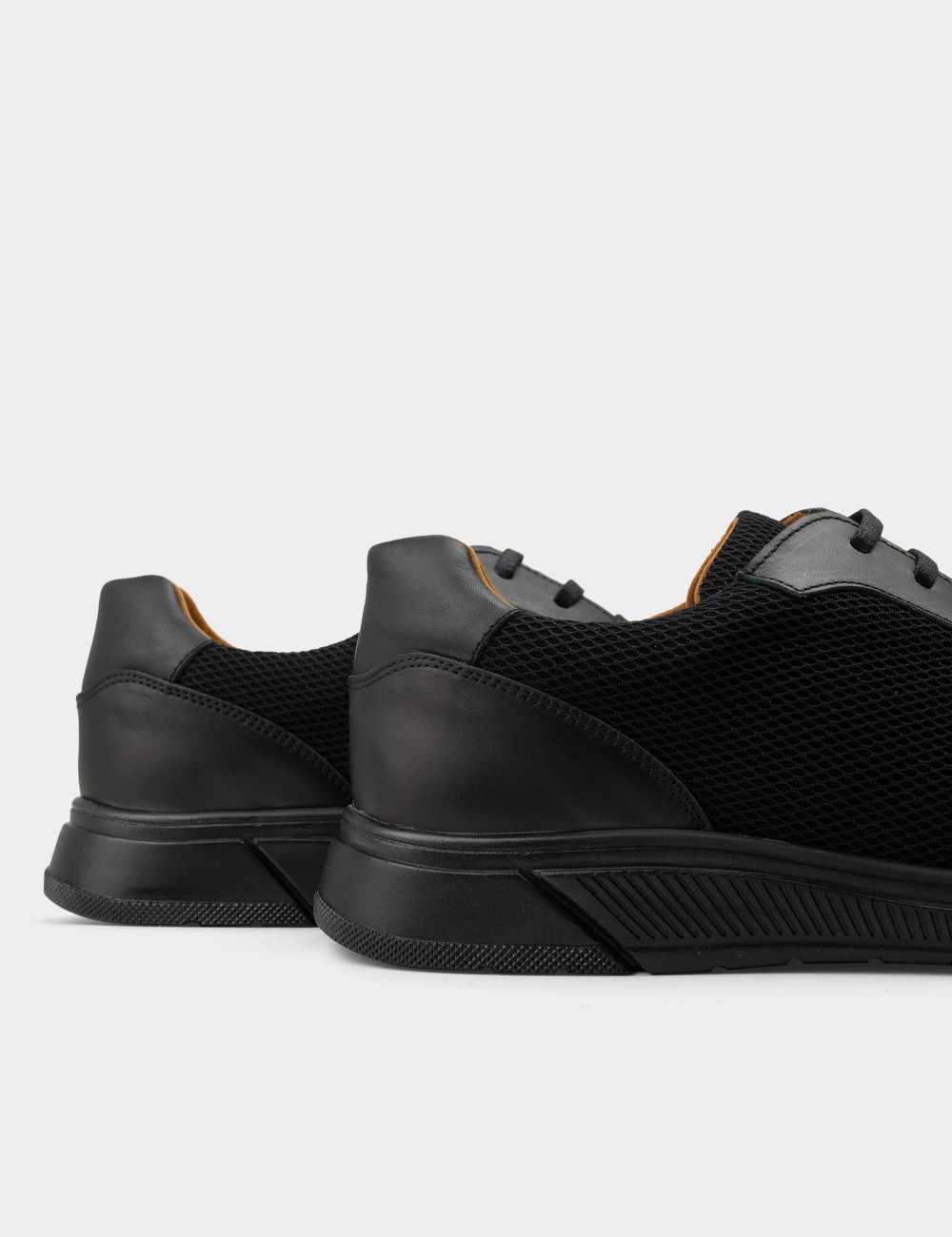 Black Sneakers - 01879MSYHC01