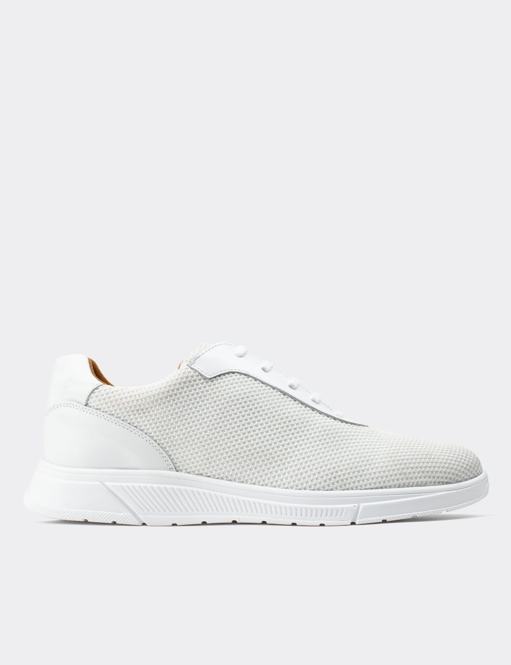 White Sneakers - 01879MBYZC01