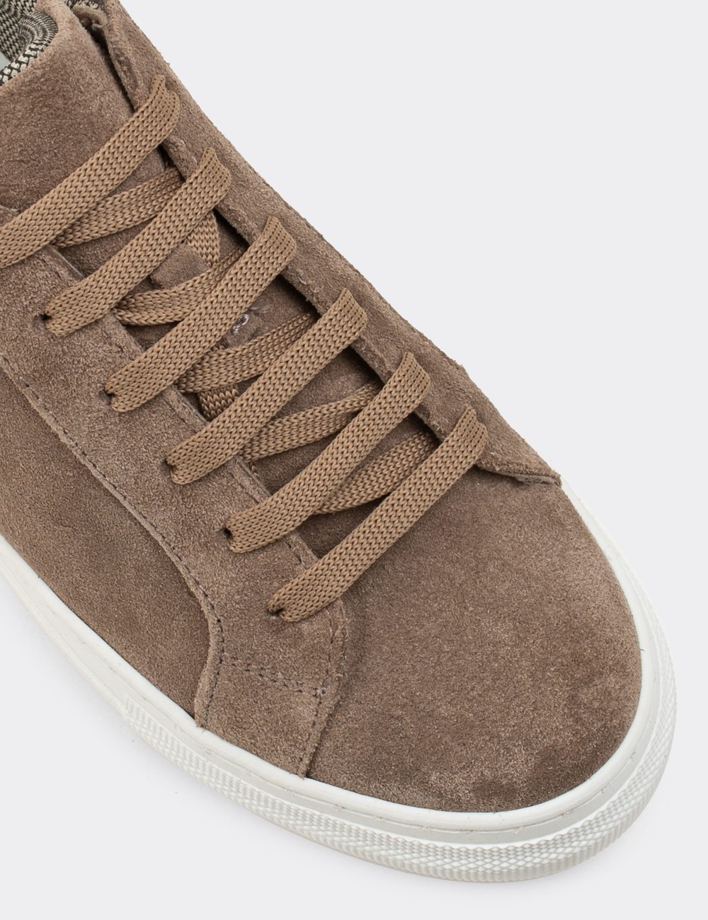 Sandstone Suede Leather Sneakers - Z1681ZVZNC01