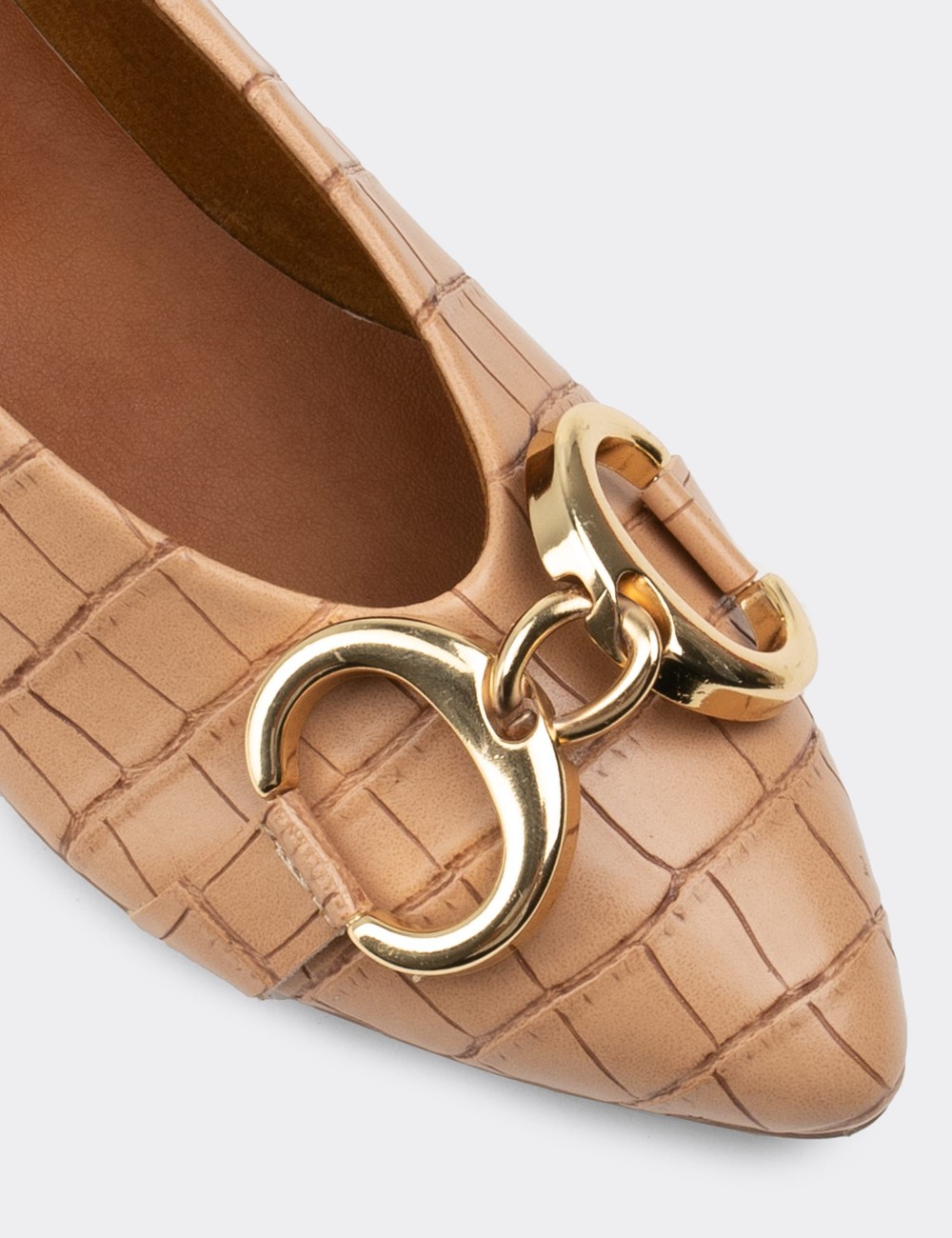 Beige  Leather Loafers - 01916ZPDRC01
