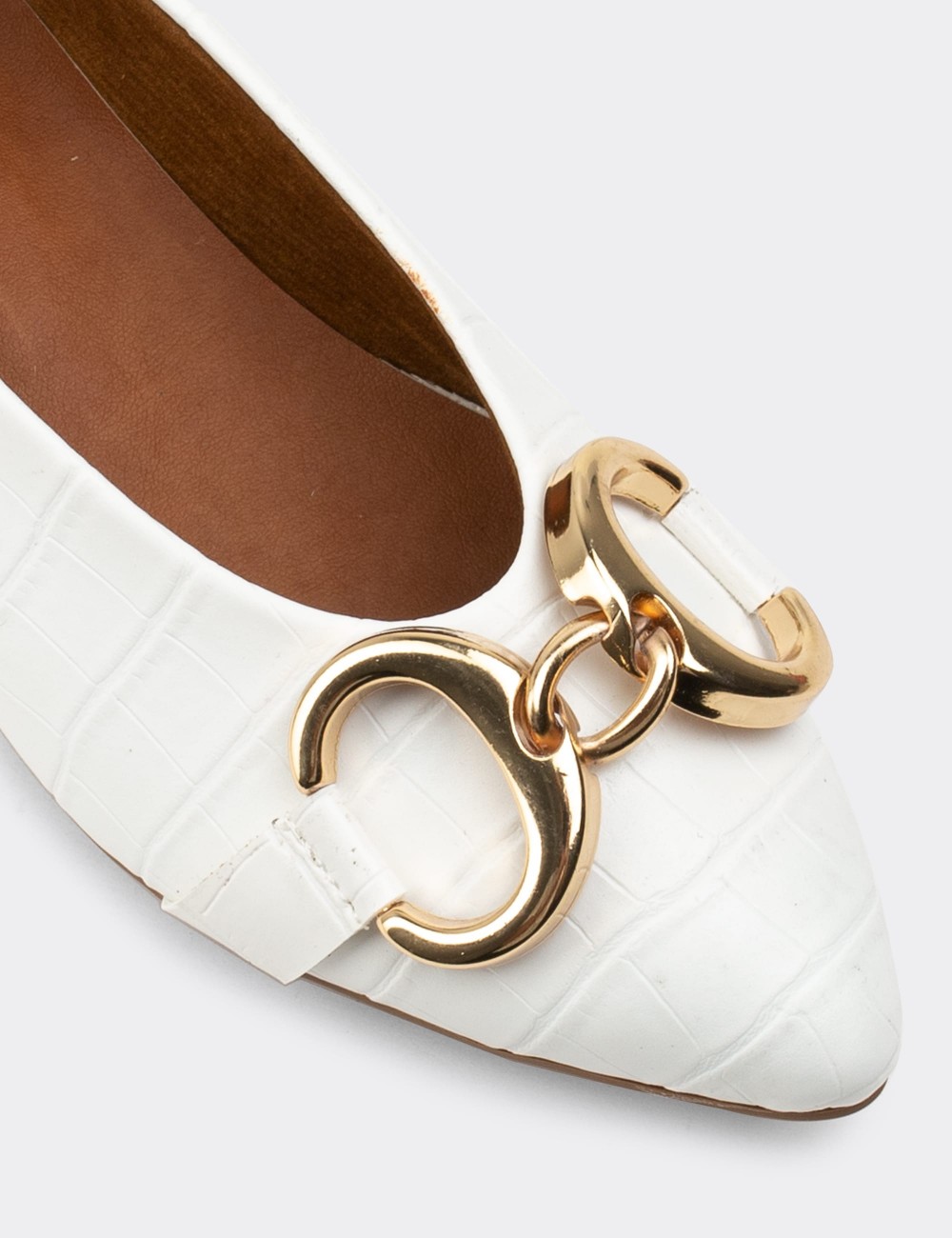 White  Leather Loafers - 01916ZBYZC01