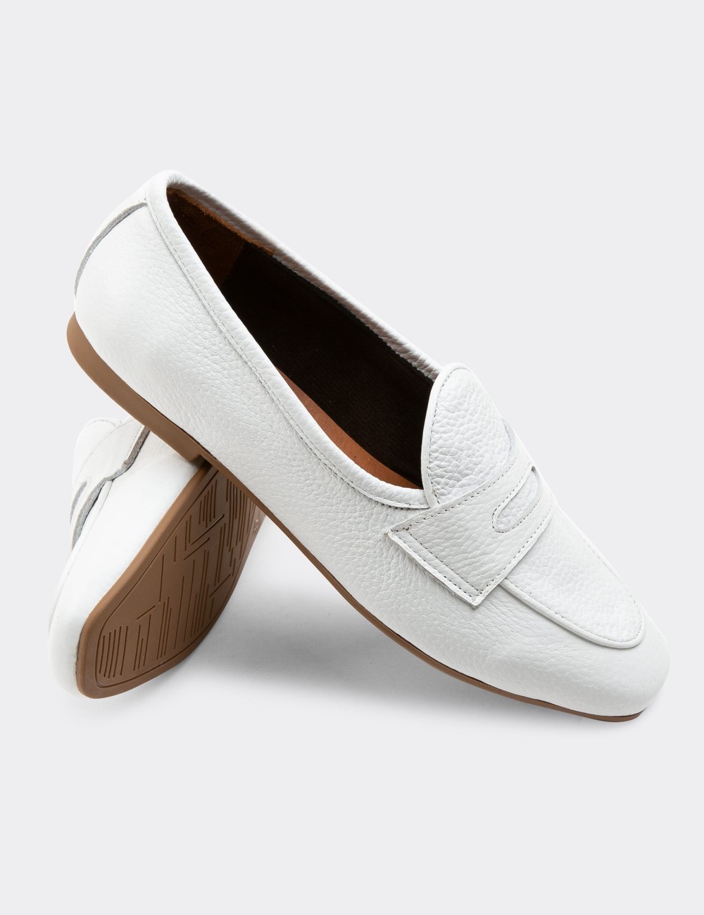 White  Leather Loafers - 01910ZBYZC01
