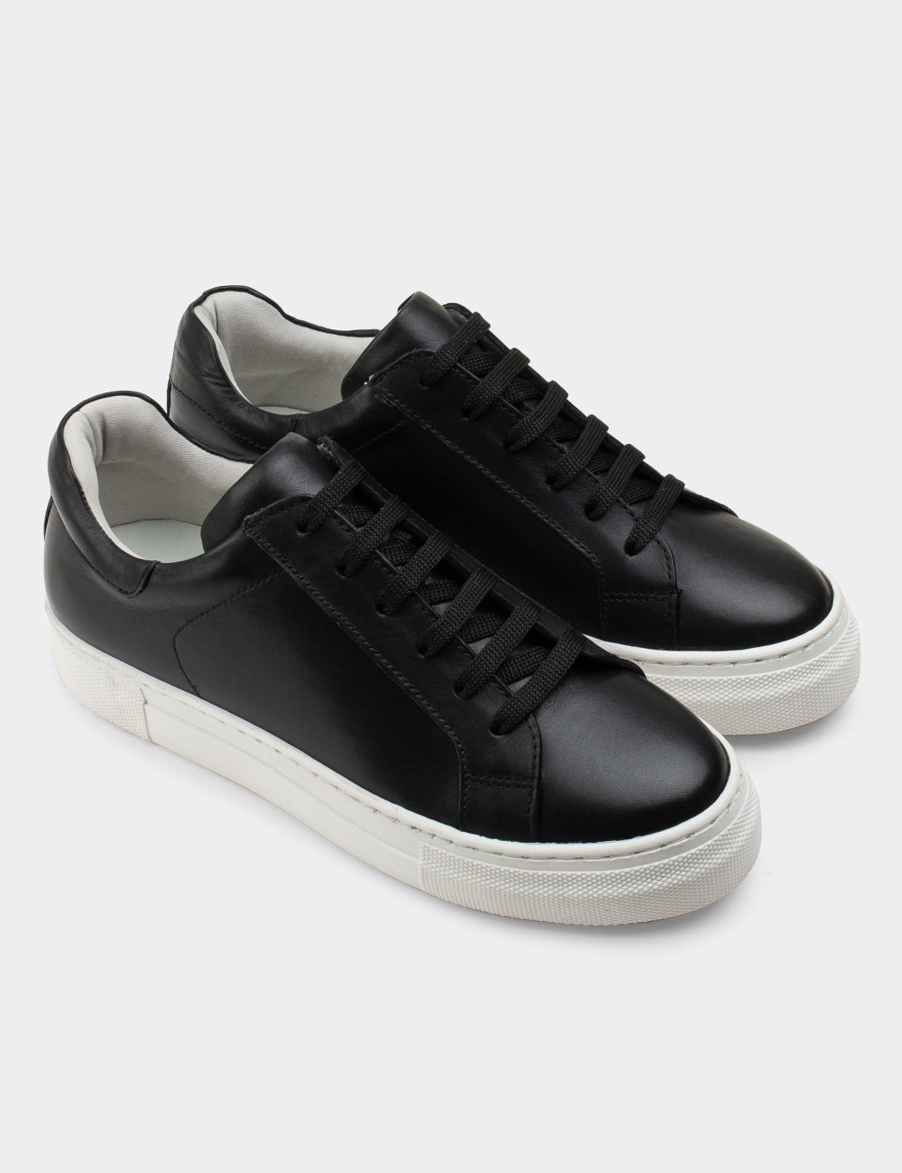 Black  Leather Sneakers - Z1681ZSYHC02