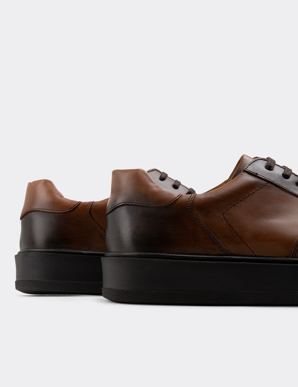 Tan  Leather Sneakers - 01880MTBAP01