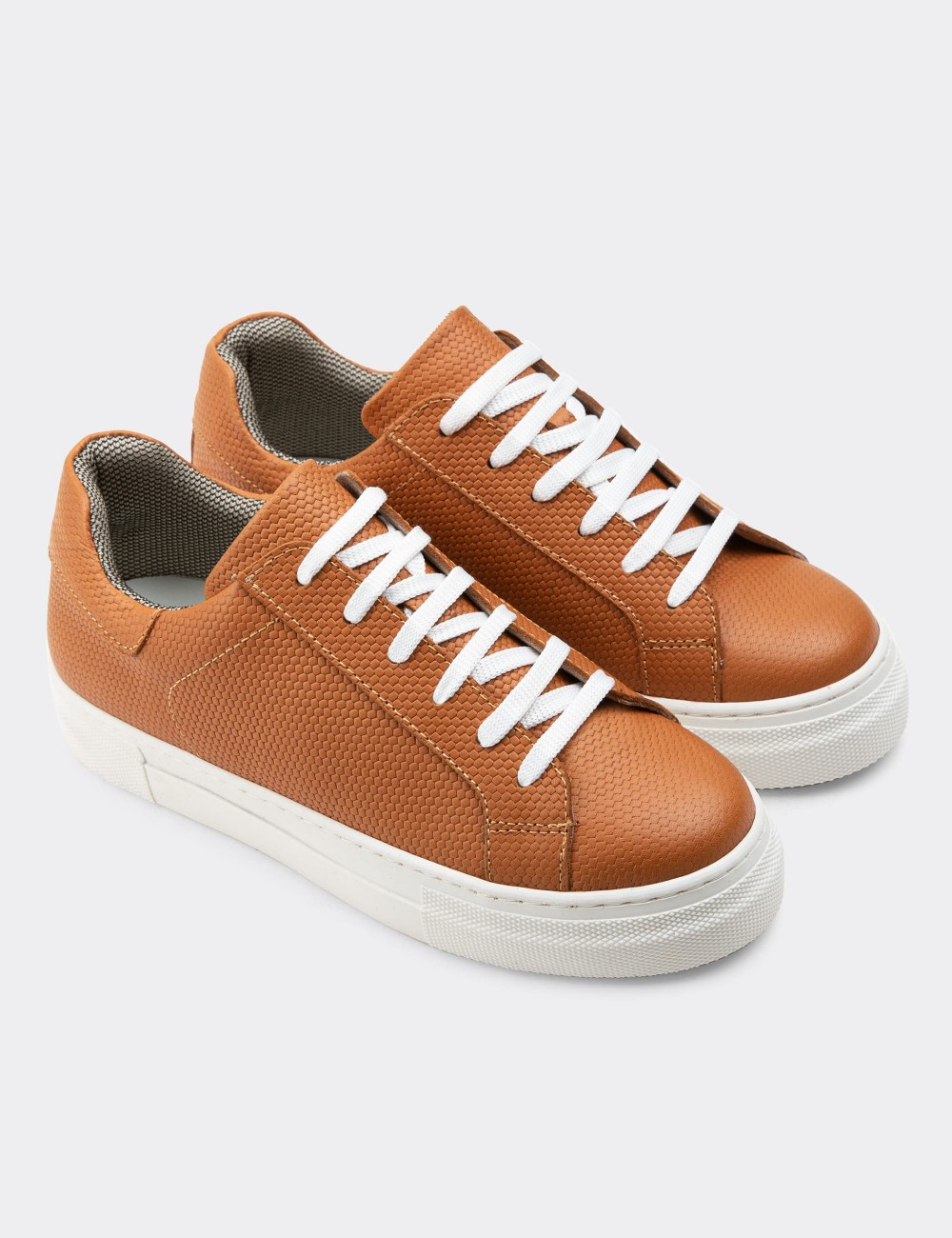 Tan  Leather Sneakers - Z1681ZTBAC04